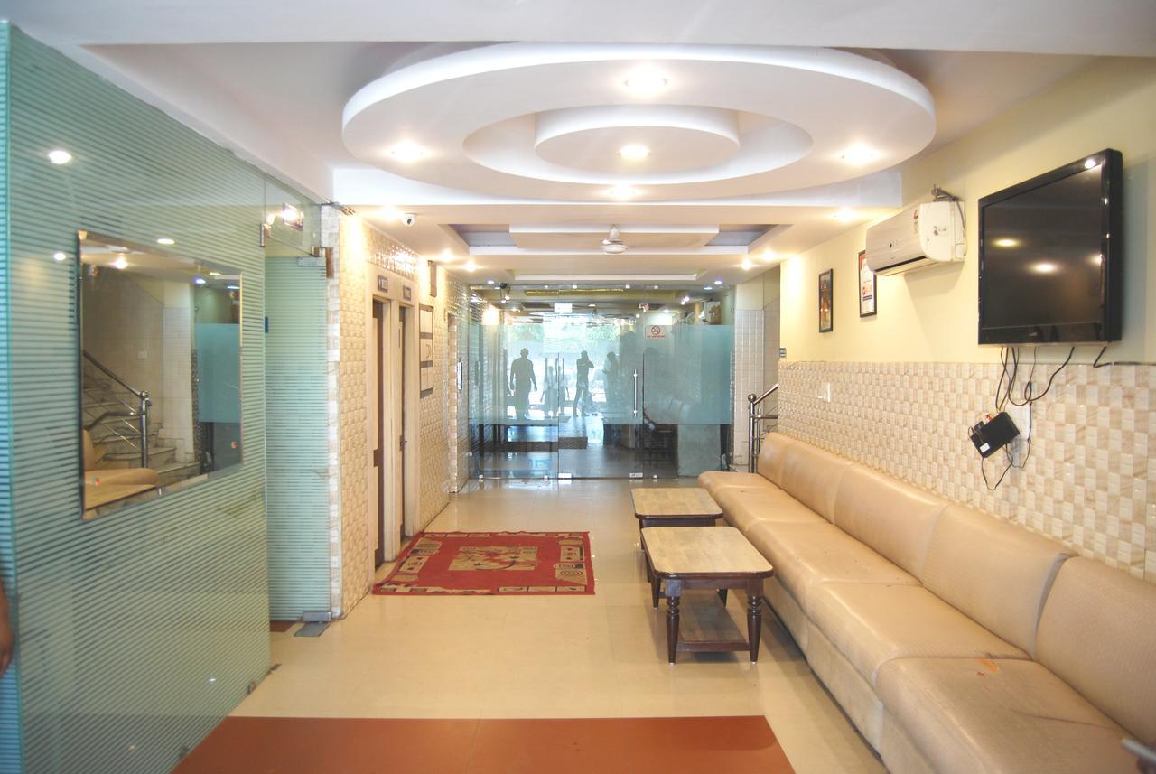 Hotel Kk Residency Chandigarh Exterior photo